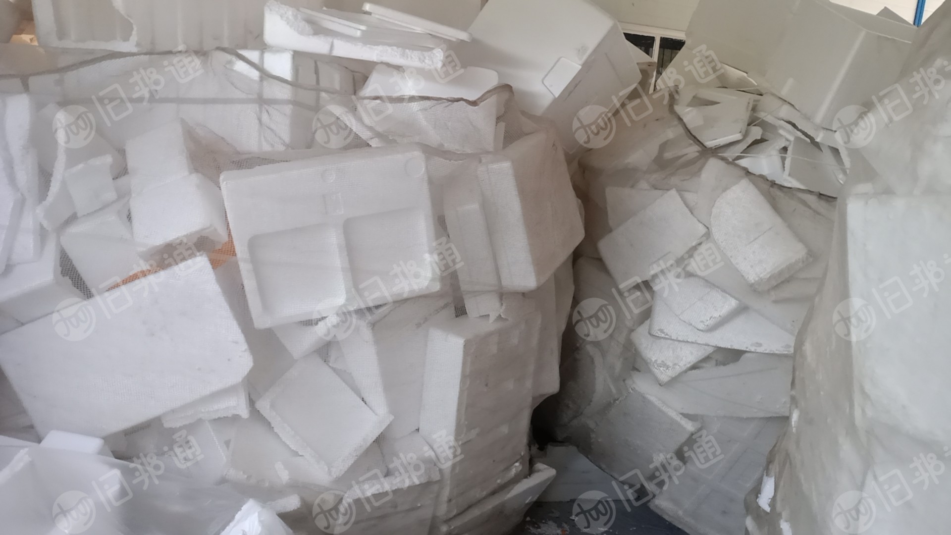 EPS泡沫热熔块,火烤料,长期出售