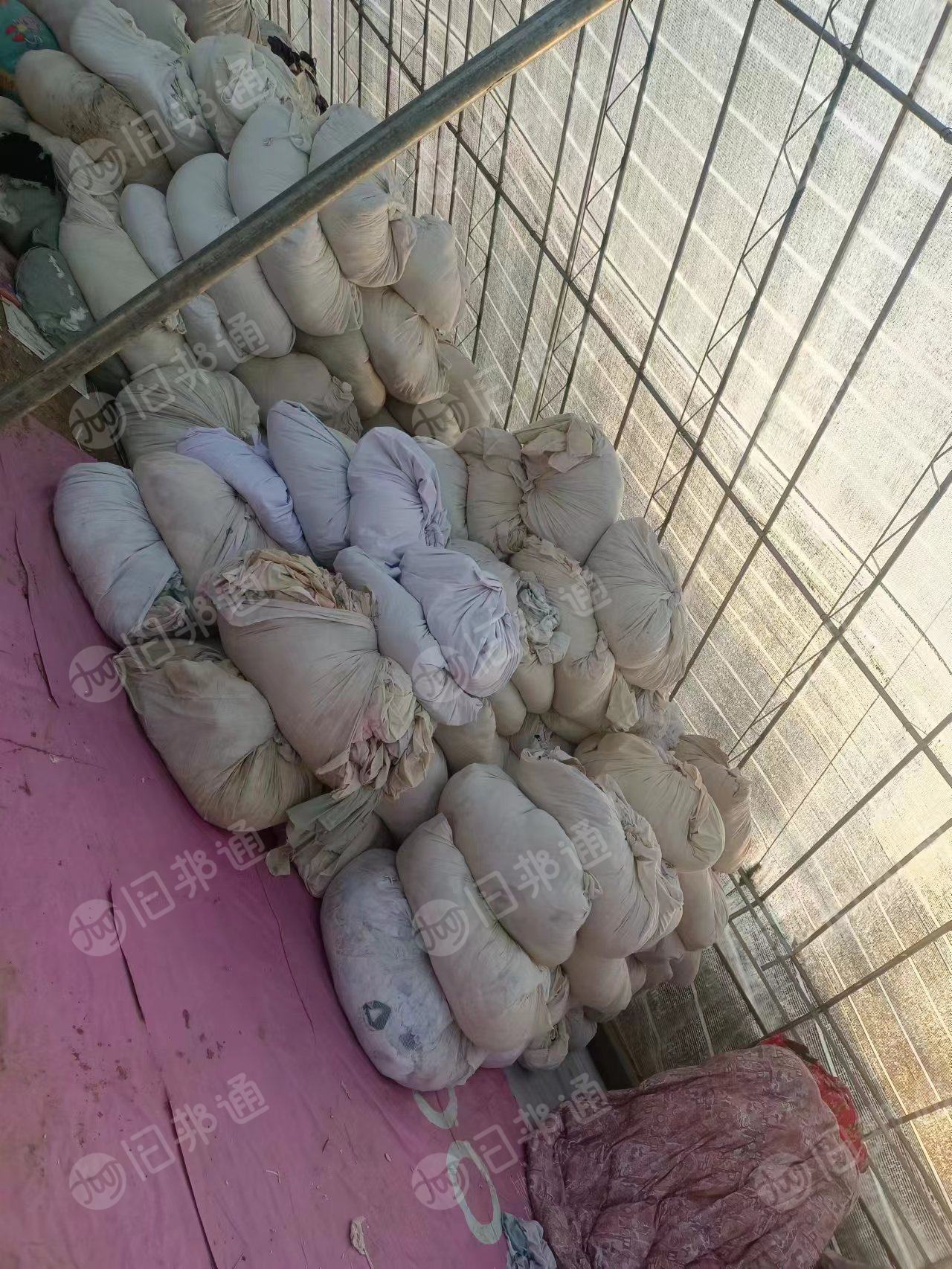 旧衣服大白料,旧毛衣等,长期出售