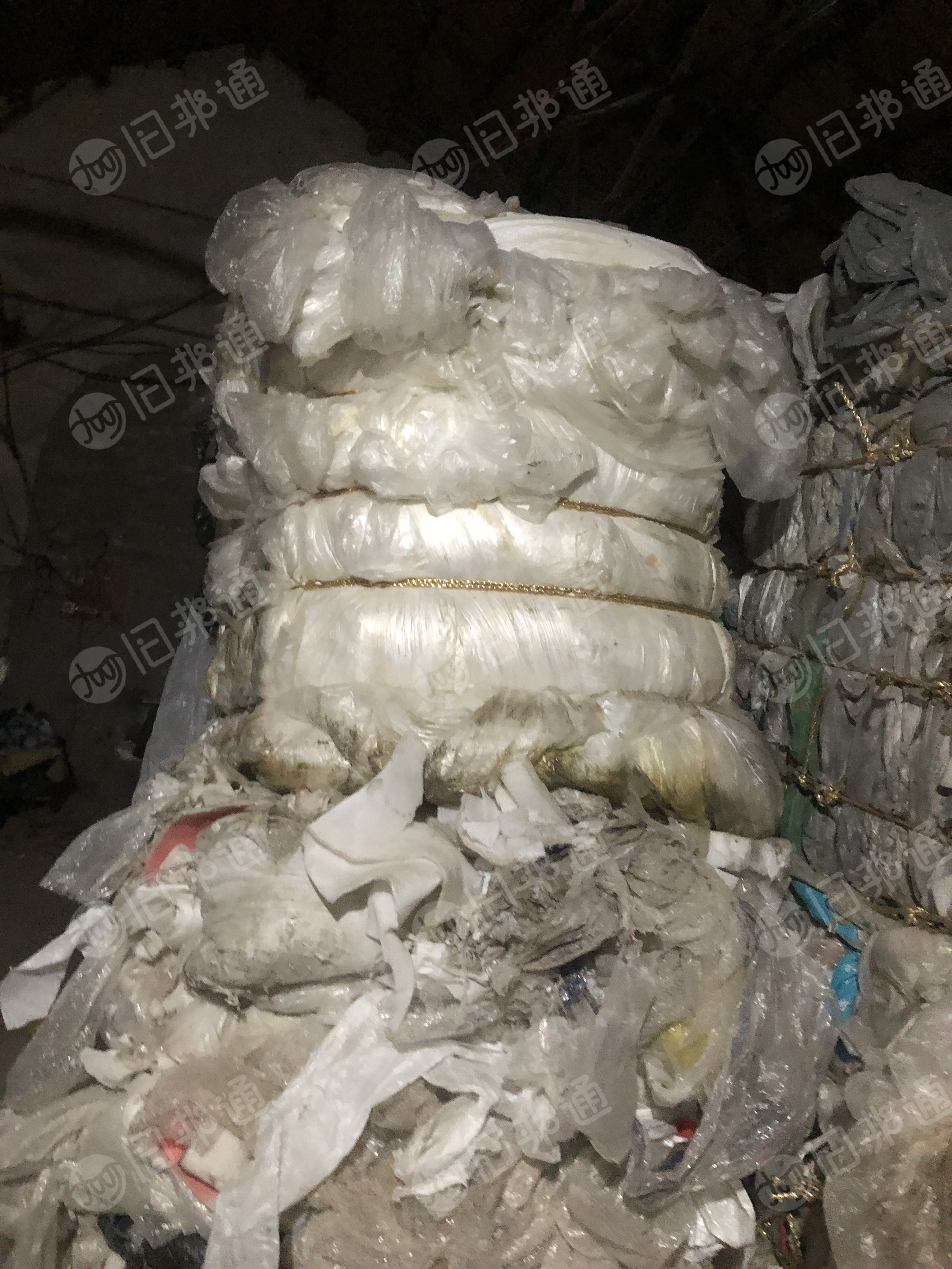 出售PE膜统货废料,水洗的