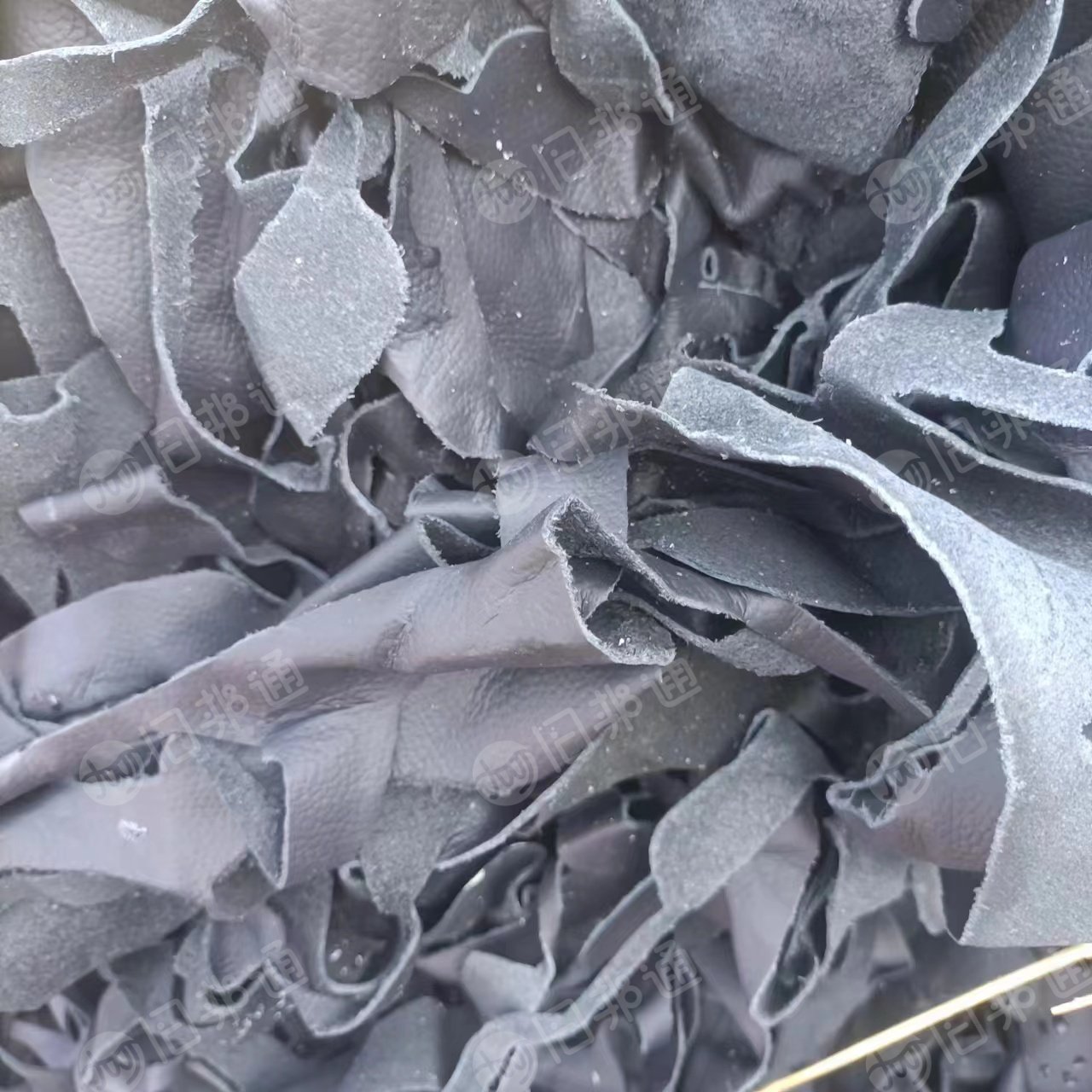 头层牛皮碎布,大量出售
