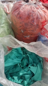 阻燃全棉碎布，大量出售