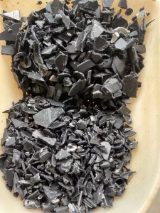汽车配件加纤PP破碎料，汽车灯壳PP粉碎料，常年出售