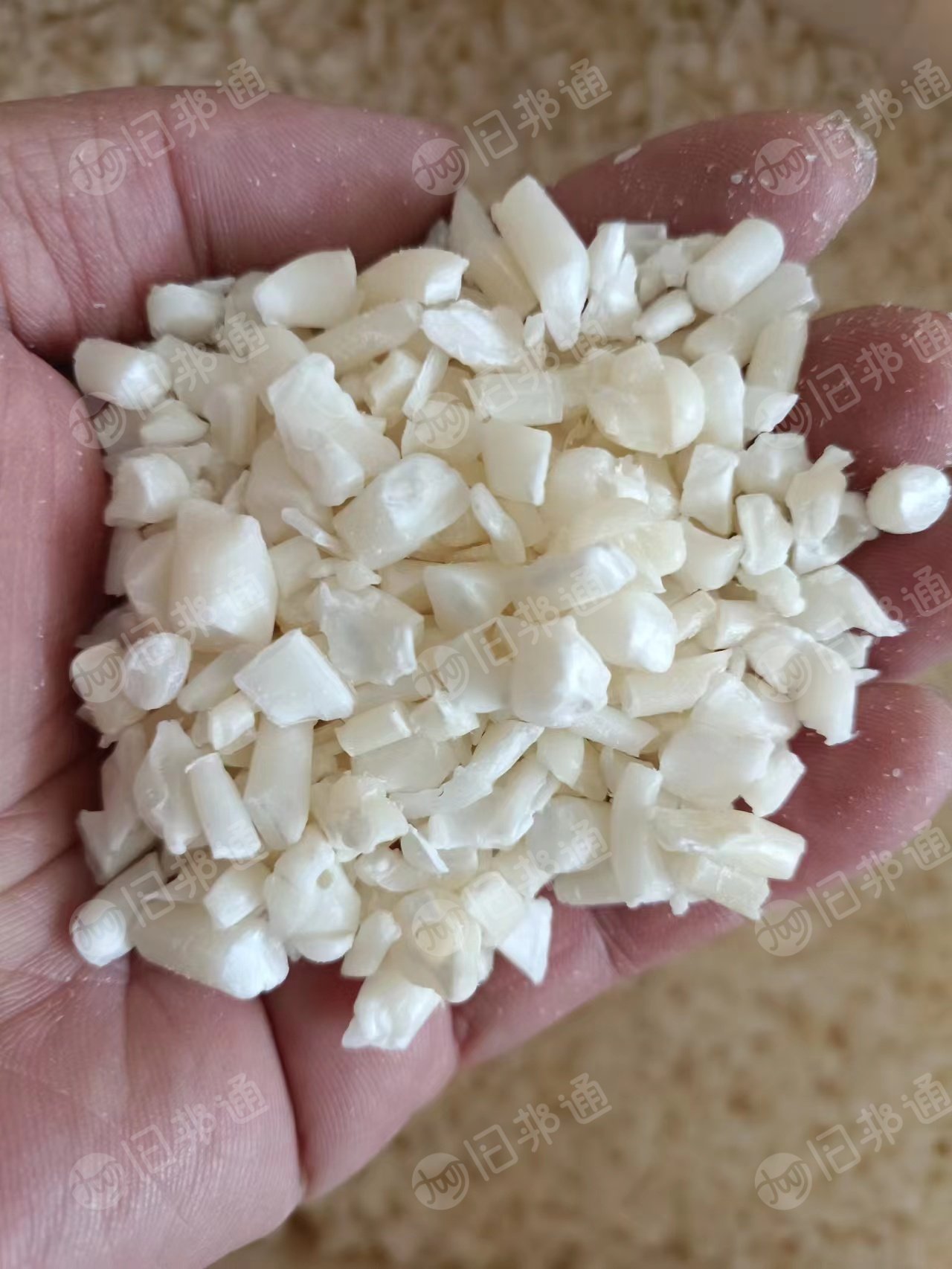 本色ABS破碎料,管芯破碎料,常年回收