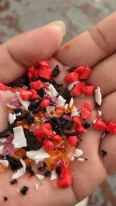 杂色pc破碎料，现货十吨，大量出售