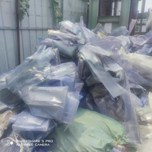 长期出售PVC铝合金包装膜废料，现货50吨