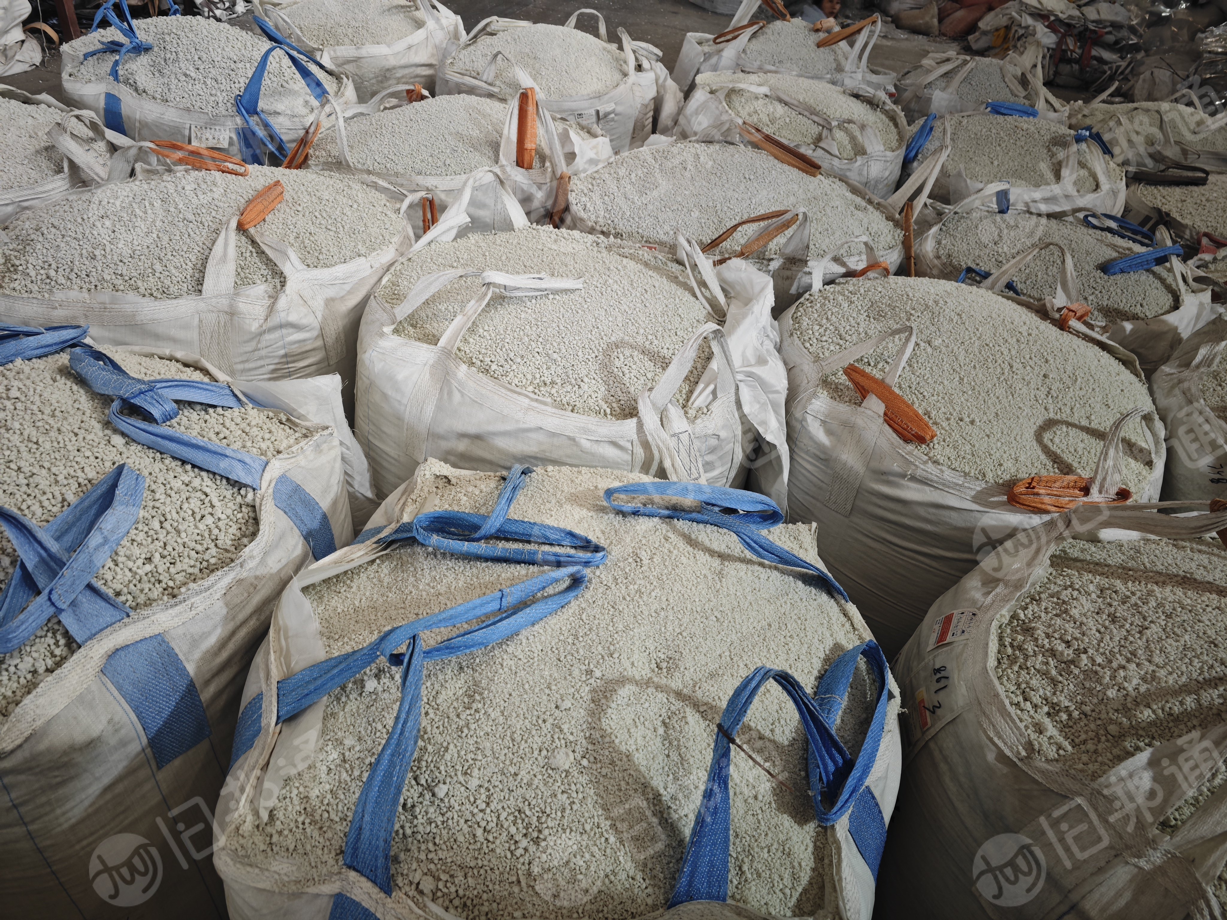 大量生产PET轻胶卷膜泡泡料,质量保证