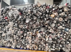 厂家处理卷心布，棉布，次布，可约上门看货，现货50多吨