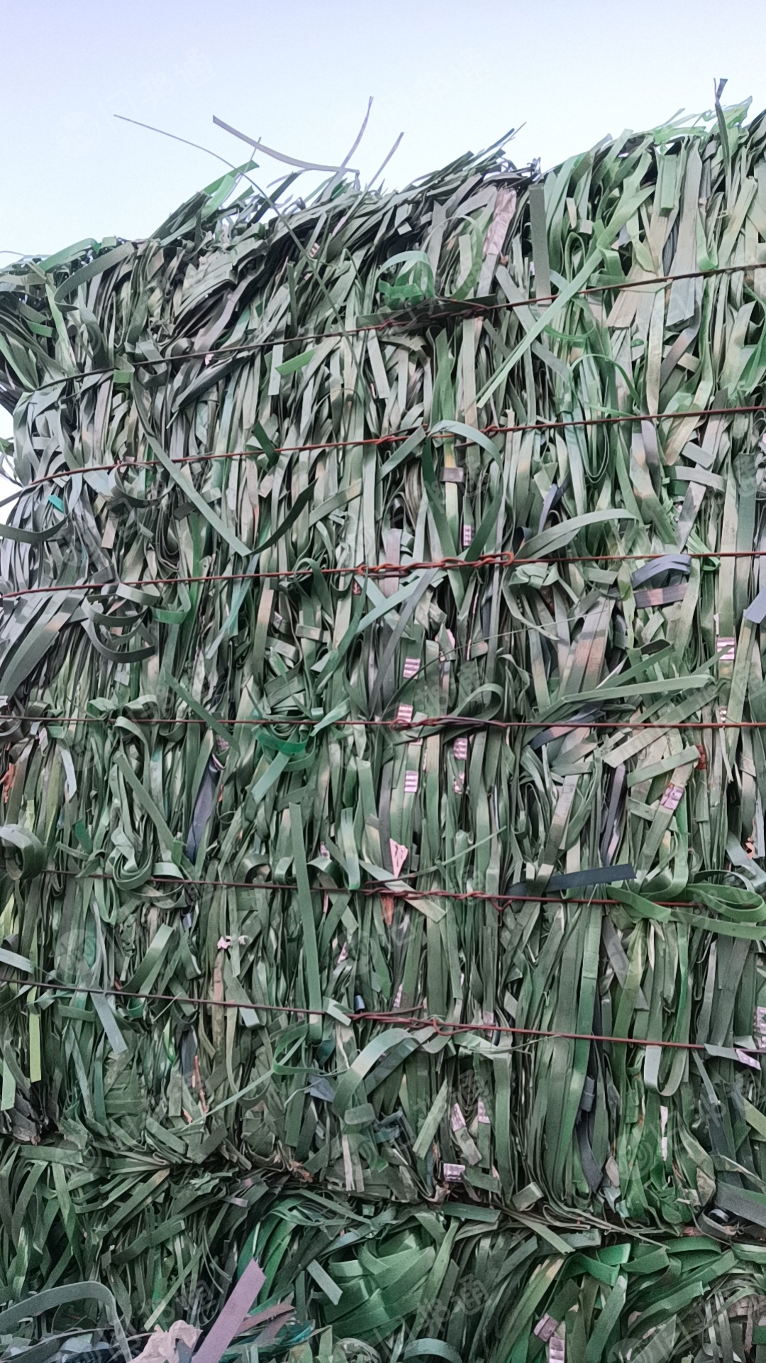 PET打包带长期出售,现货10几吨,月供50吨