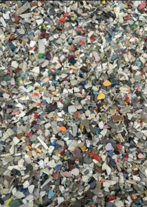 出售黑色臭A破碎料