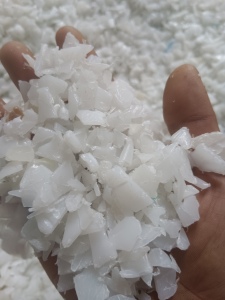 长期出售白罐破碎料，低压破碎料