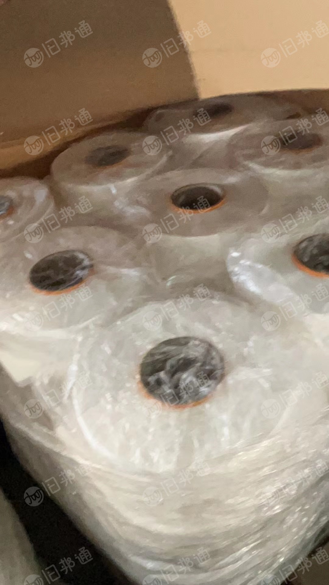 库存POY库存丝六吨,半消光FDY二十吨便宜出售