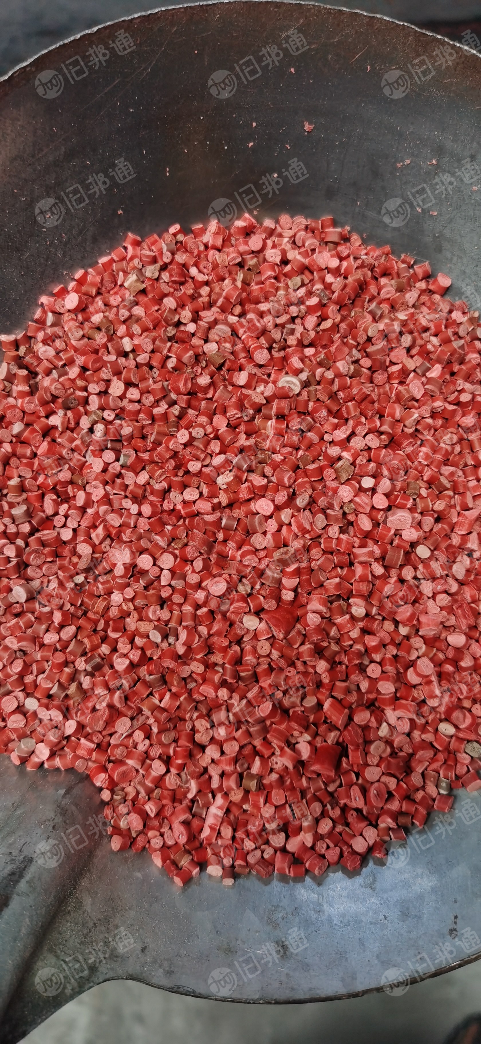 PP无纺布红色颗粒,大量出售