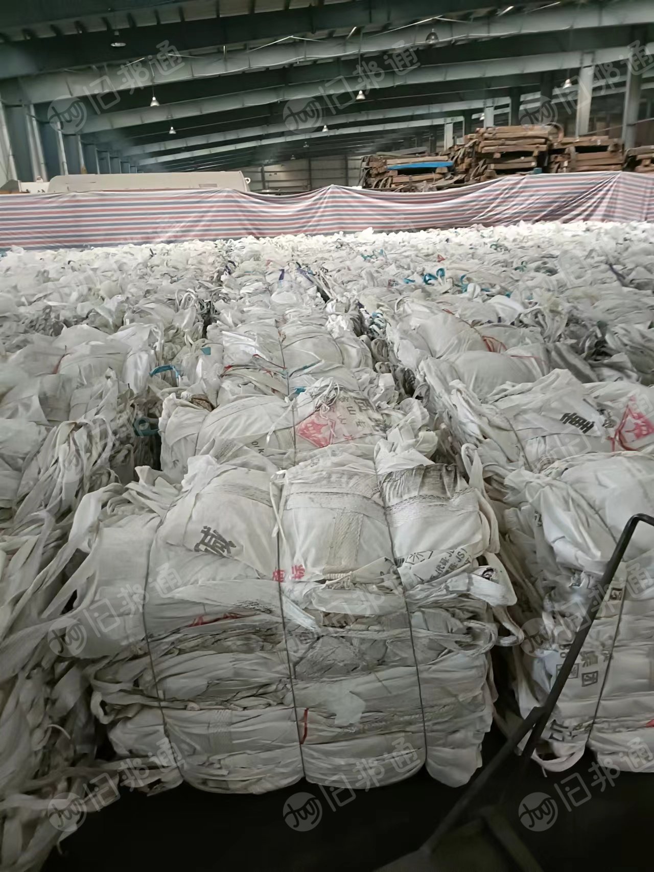 厂家出售用过一次的二手吨包，三个规格都是装1吨的袋子，现货20000条，每个季度5-6万条