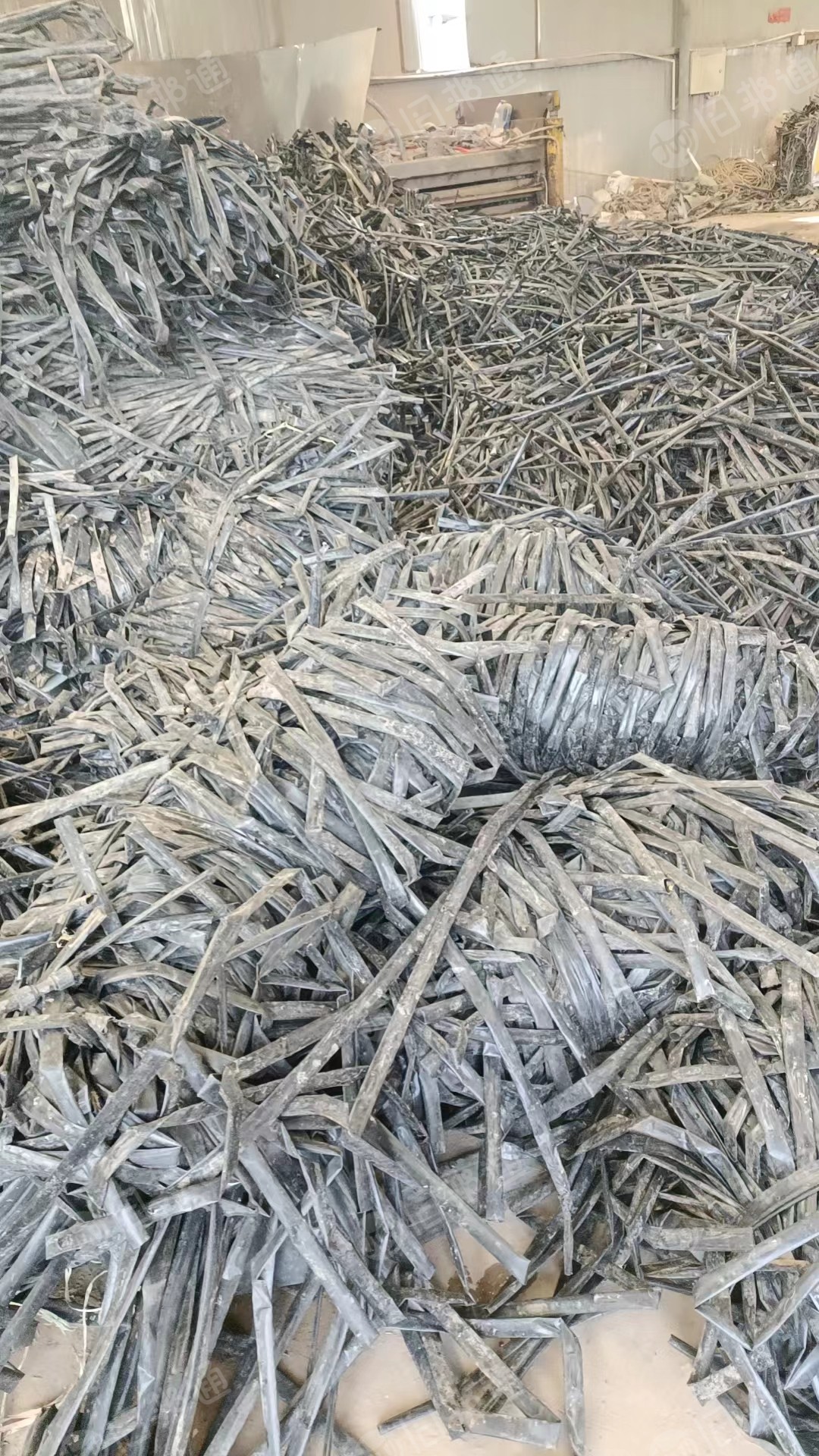 PE滴灌带,主管道压块,长期大量出售,月供150吨