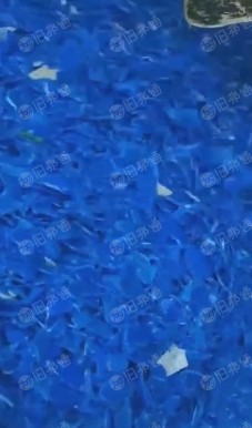大蓝桶破碎料,小蓝桶破碎料,大中桶破碎料长期出售