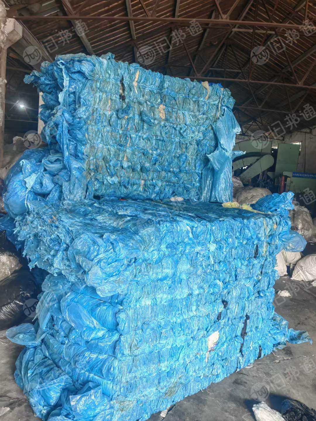 蓝色高压膜,6.8米一车,长期出售