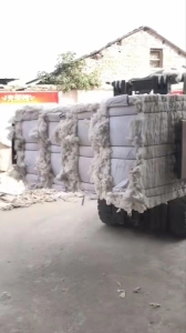 古棉，大白，学生被棉，化纤棉长期供应，主要针对纺纱厂配棉