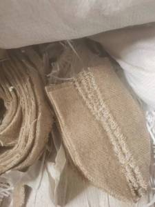 服装下脚料，梭织针织涤棉料，毛呢料，大量出售