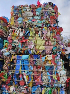 长期出售PP花丙压块，月供几十吨