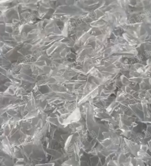 pet吸塑片破碎料,B级的,现货20吨左右,长期出售