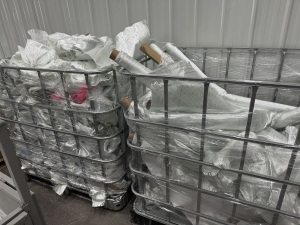 风电叶片玻璃纤维布边角料，长期大量出售