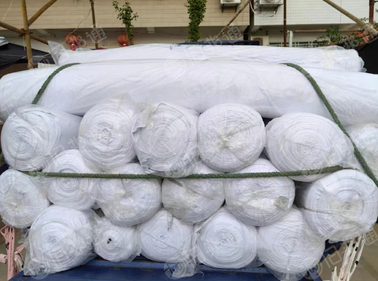 出售一批库存纯棉胚布卷子布