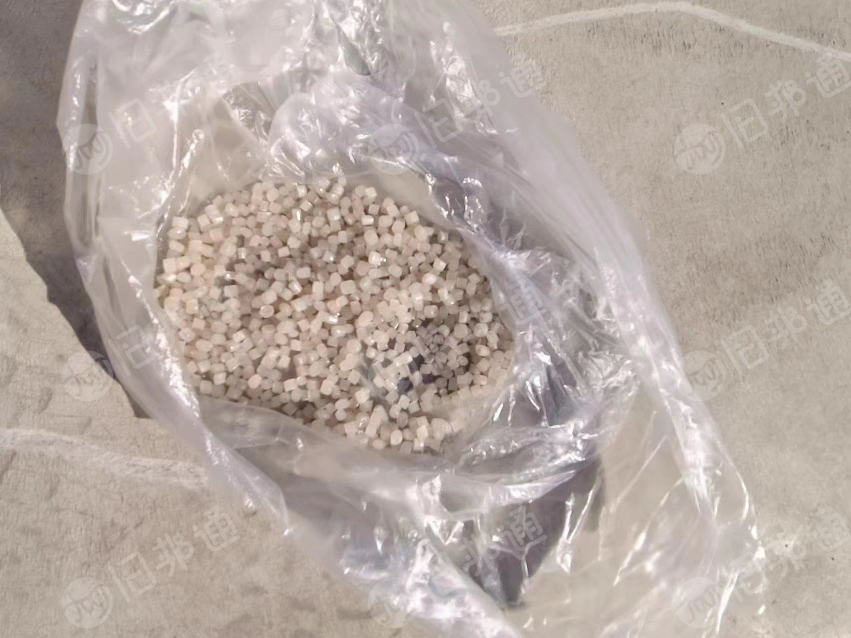 PE高压膜再生颗粒长期出售,月供100吨。过120目
