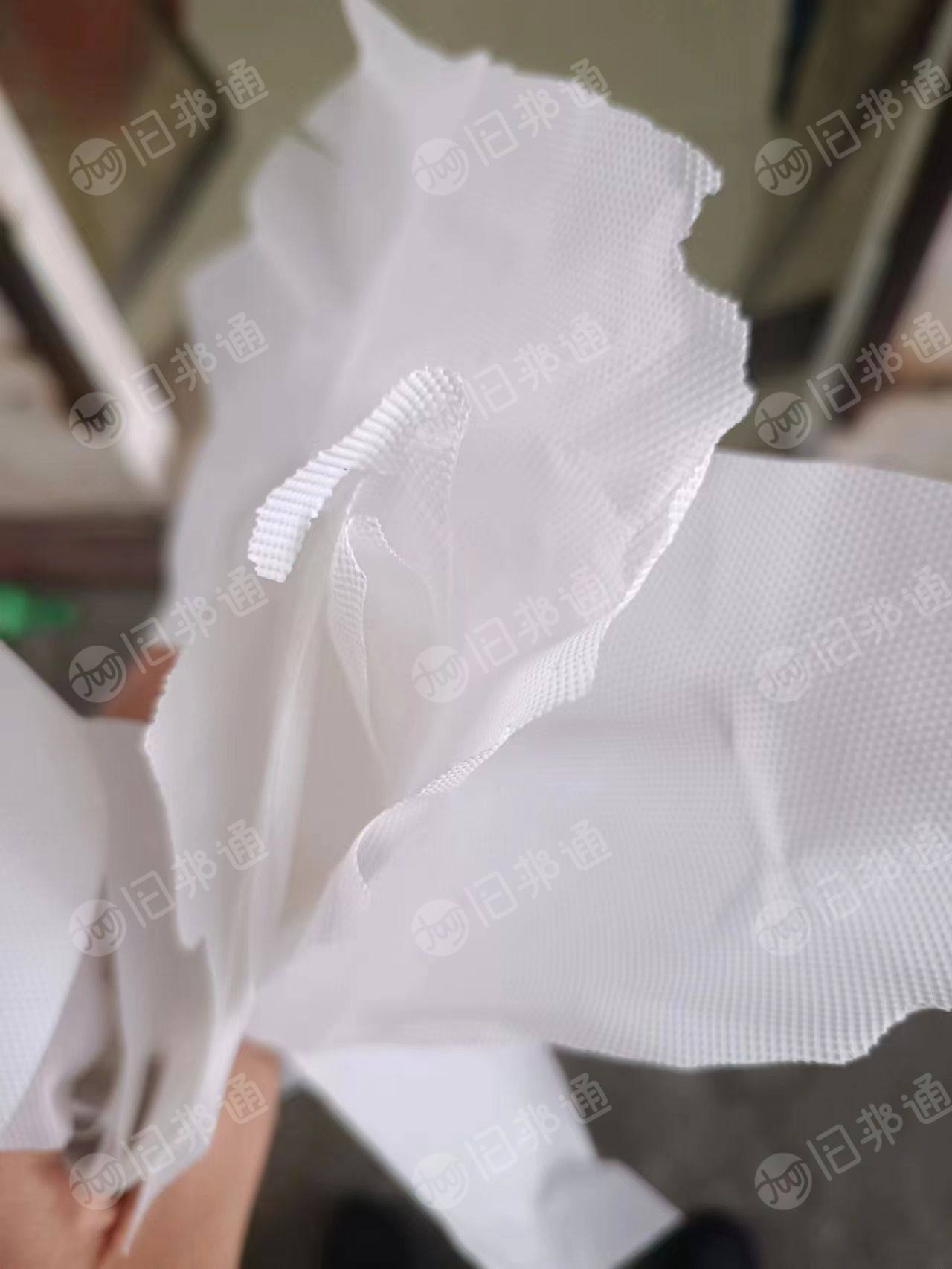 pp无纺布下脚料出售,厚的可直接上机现货9.6米一车