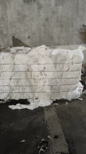 白色化纤布拉丝料长期供应，现货够车