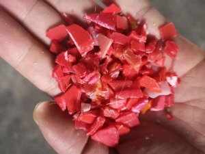 长期出售各色低压注塑破碎料