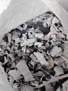 pet安慕希酸奶瓶破碎料出售，现货8吨