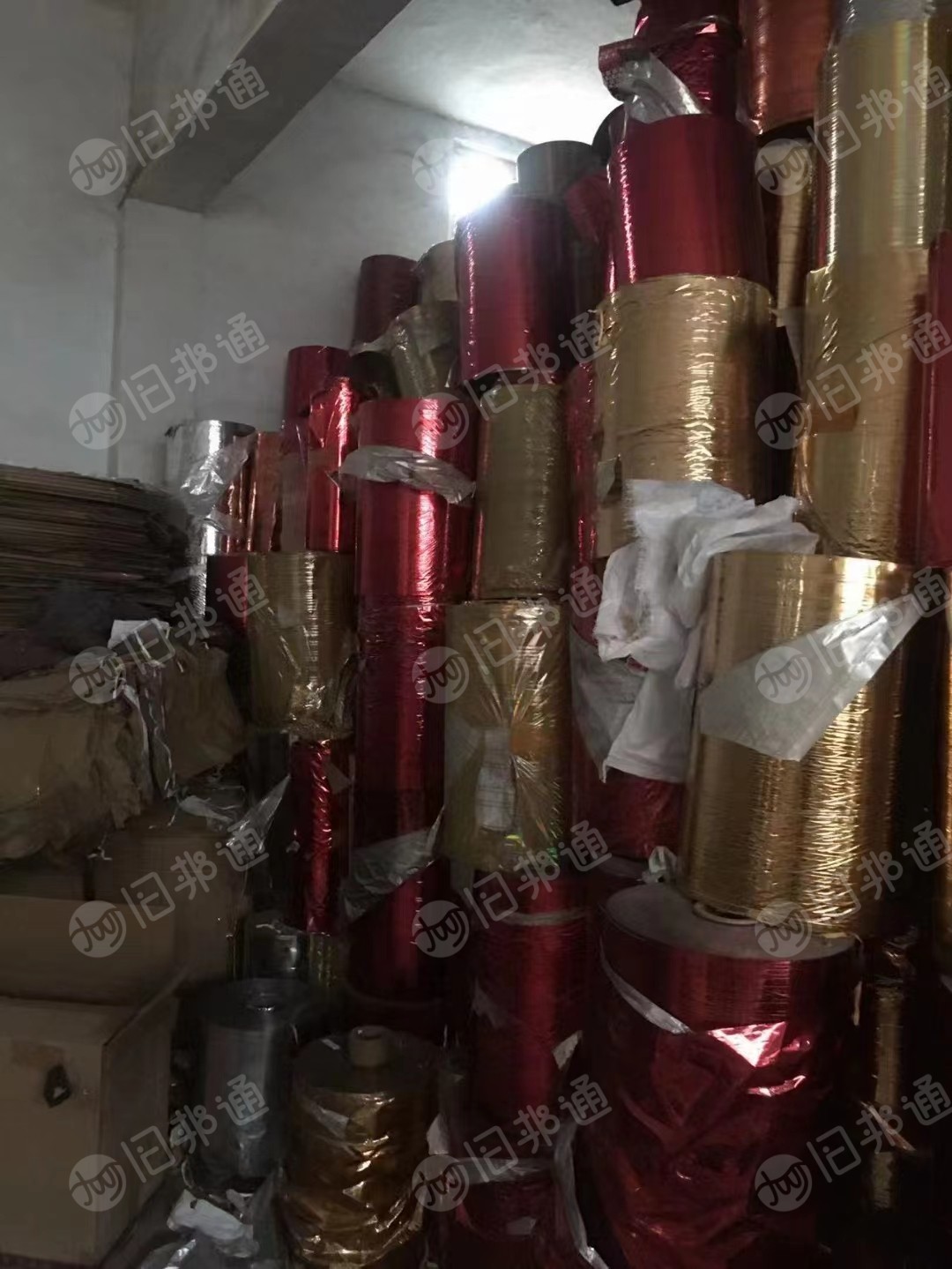 出售电化铝烫水松纸料,规格400-520标准卷