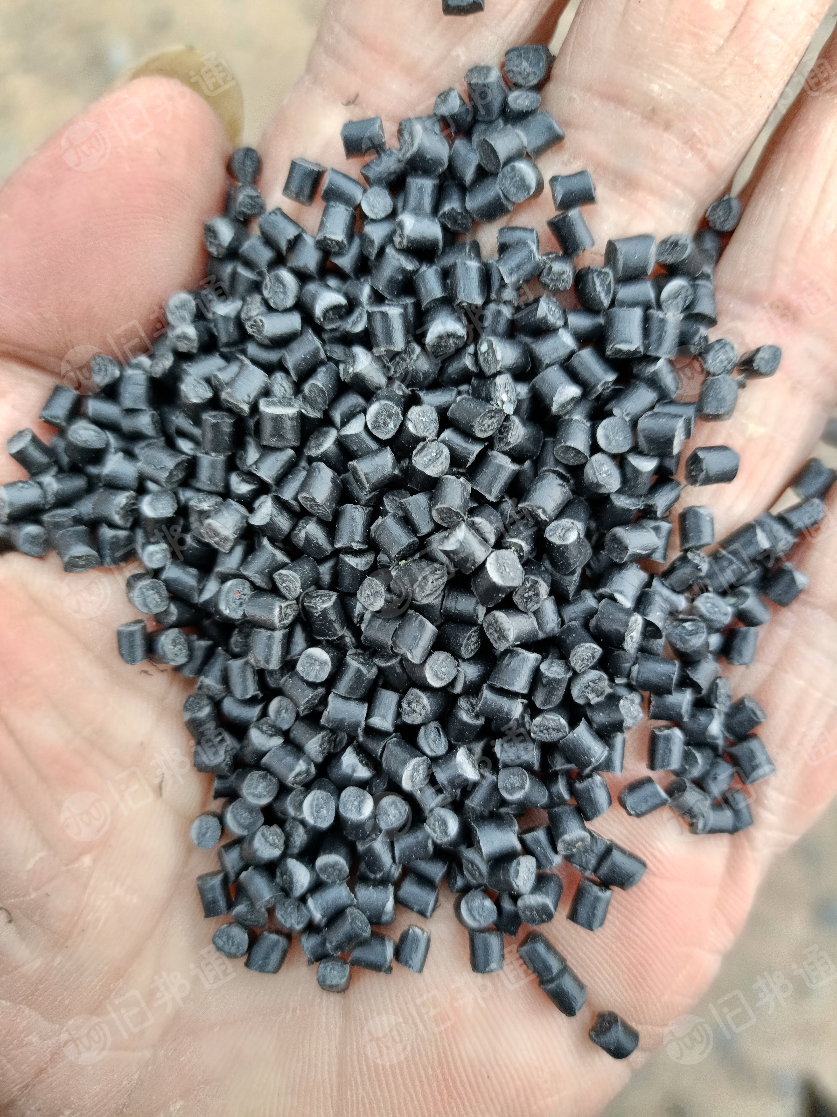 PP颗粒长期出售,月供500吨,冲击4.5 灰分20
