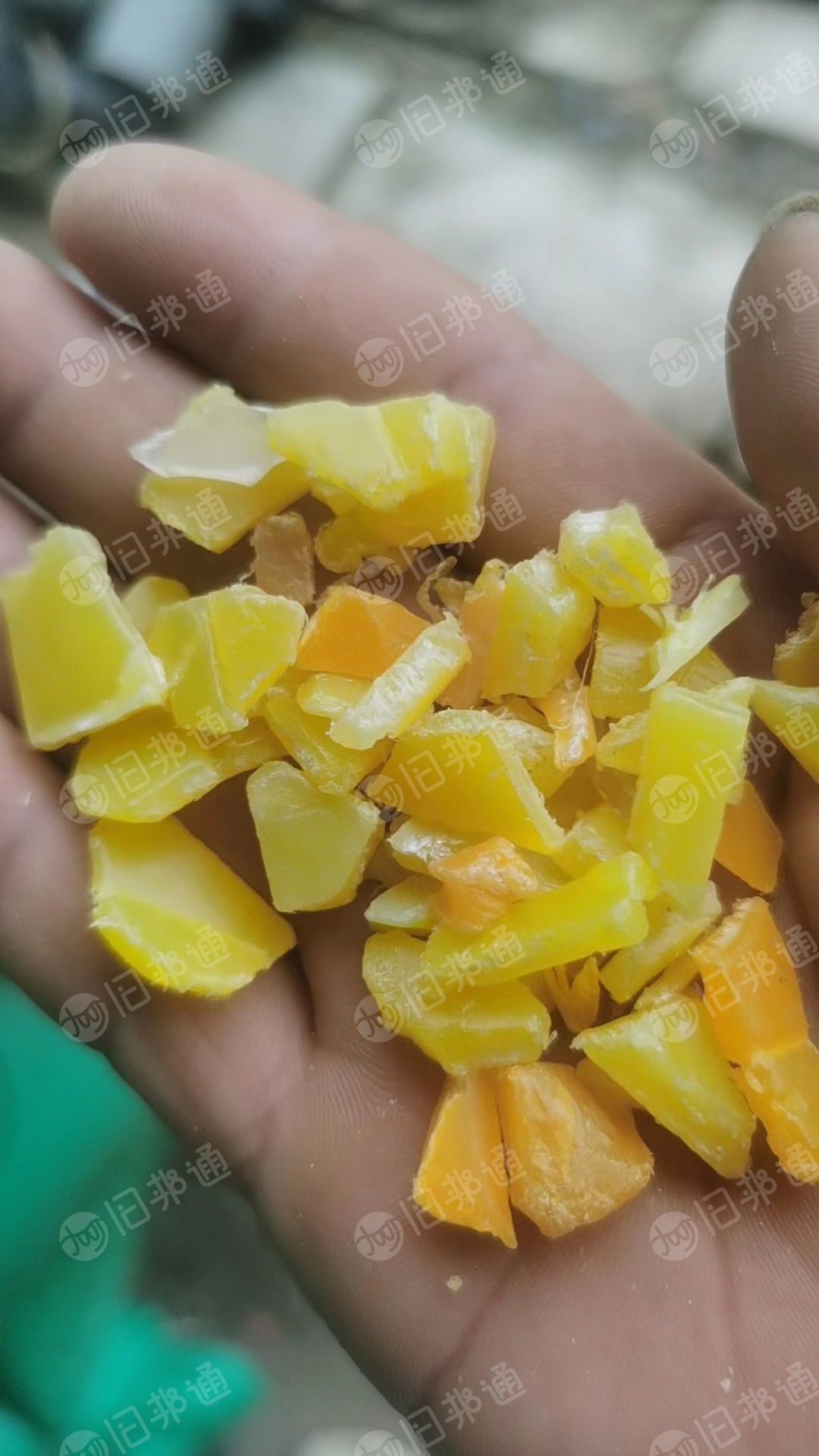 长期大量出售各色低压啤酒框破碎料,可直接上机注塑,每月100多吨