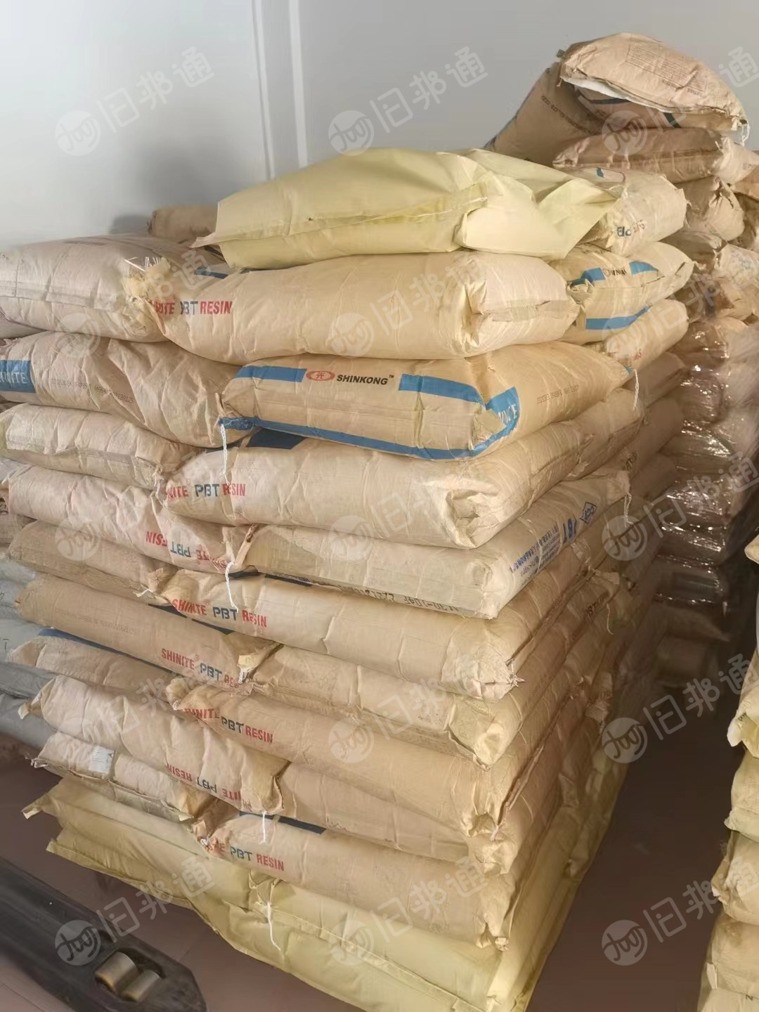 pbt溴系防火水口料,现货20吨,常年出售