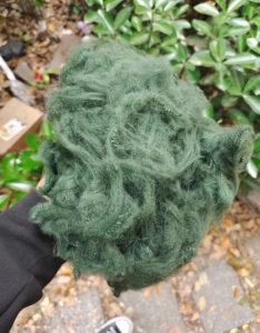 黑色绿色本白涤纶短纤长期供应