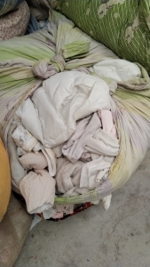 旧衣服大白夏装冬装长期出售