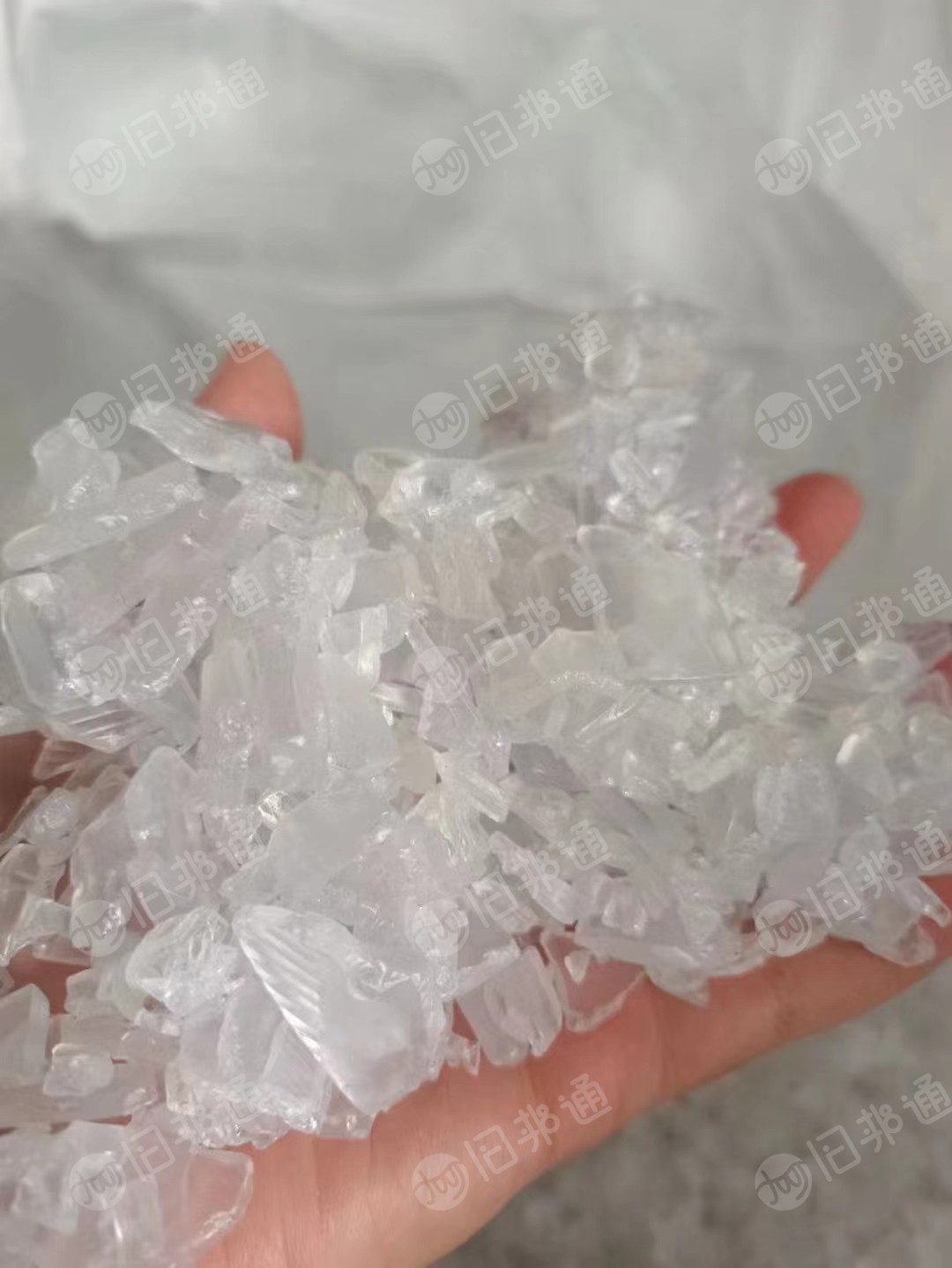 pc车灯破碎料,溶脂18.冲击80.现货出售