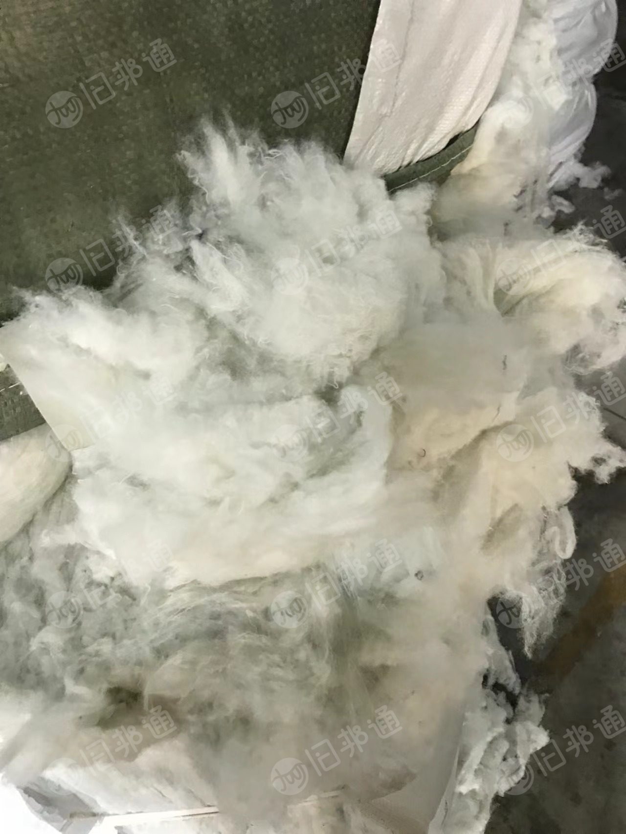 白色再生棉,小白棉,用于纺纱,地毡,手套纱原料,大量出售