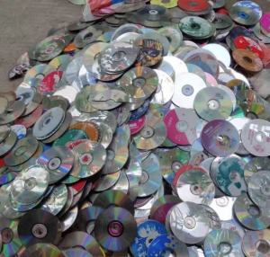 废旧光盘碟片，吨包装好的，常年出售