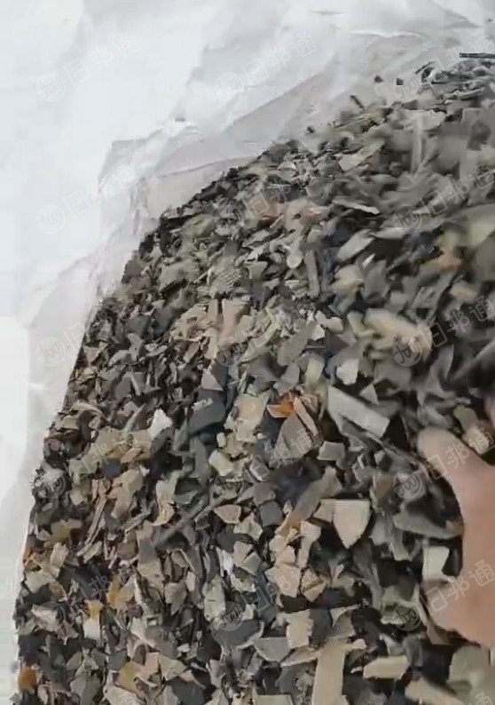 PP汽车内饰破碎料,现货两挂,月供100多吨
