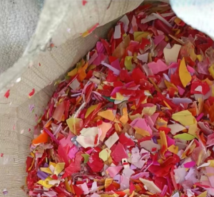 长期出售红蓝丙破碎料