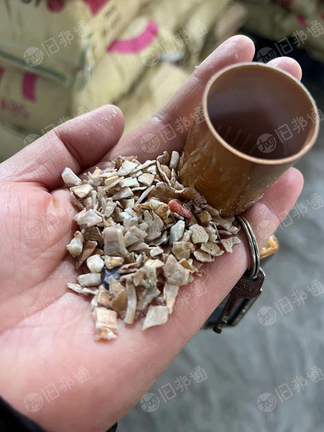 长期供应abs瓶盖破碎料,现货一挂