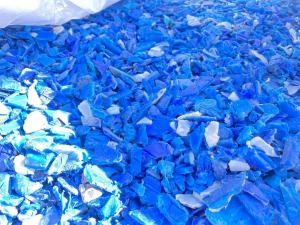 大蓝桶破碎料，有味，月供180吨左右，长期出售