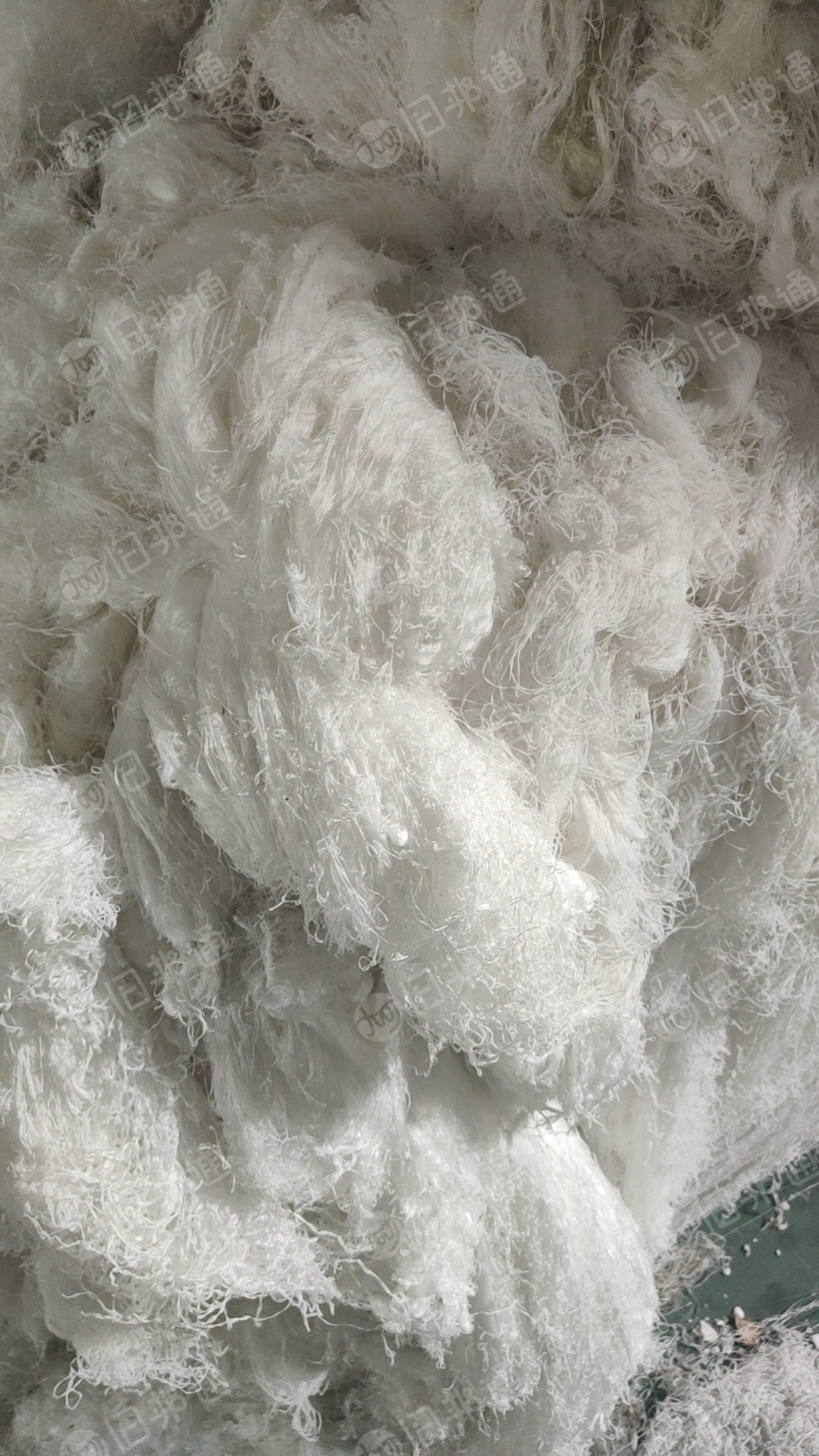 涤纶干丝水丝，涤纶白布，各种颜色涤纶布本厂大量收购