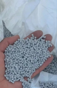 灰色PP颗粒，高冲击低价格，长期出售