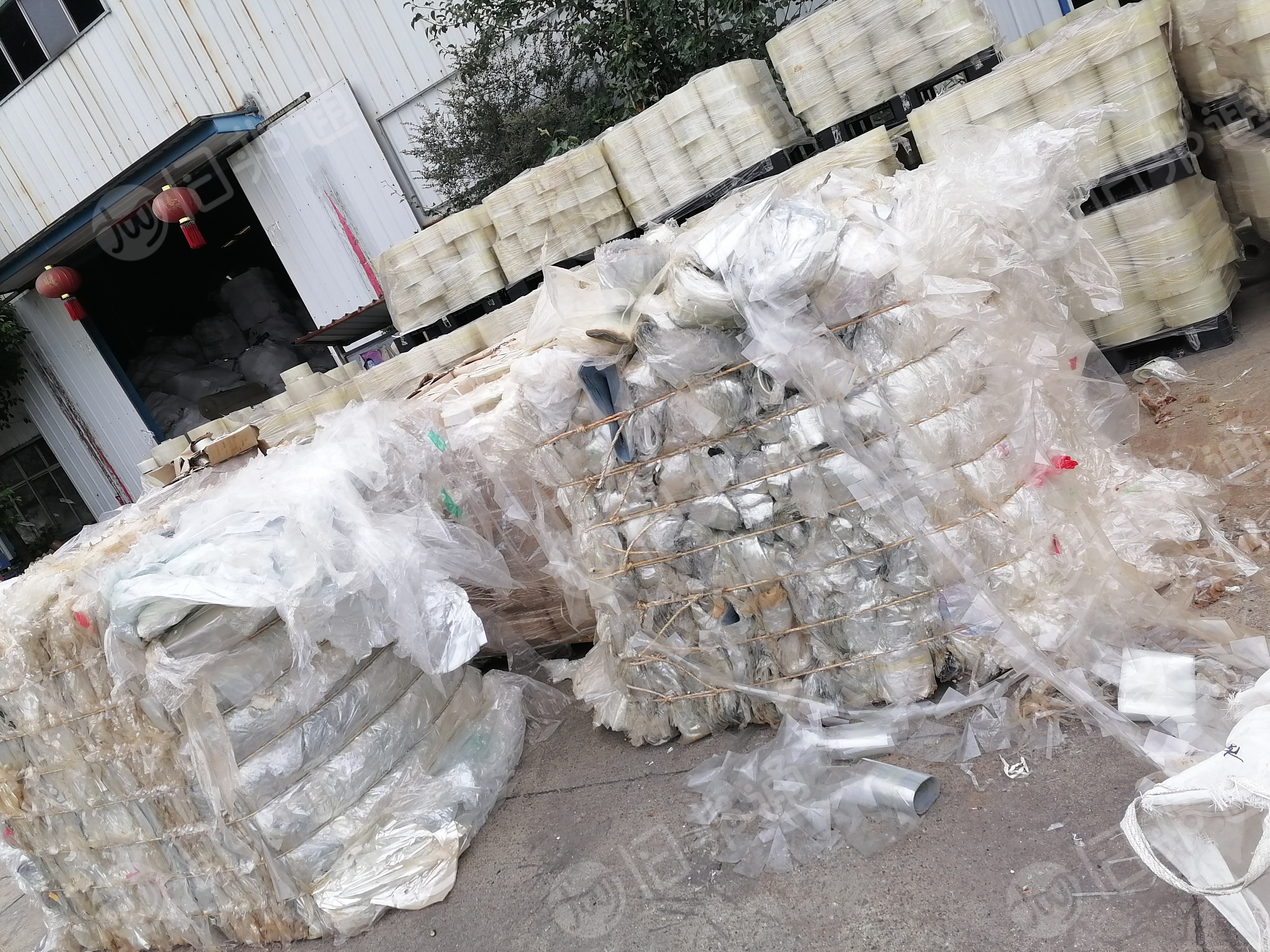 大量回收PET轻胶膜,PET胶水卷膜
