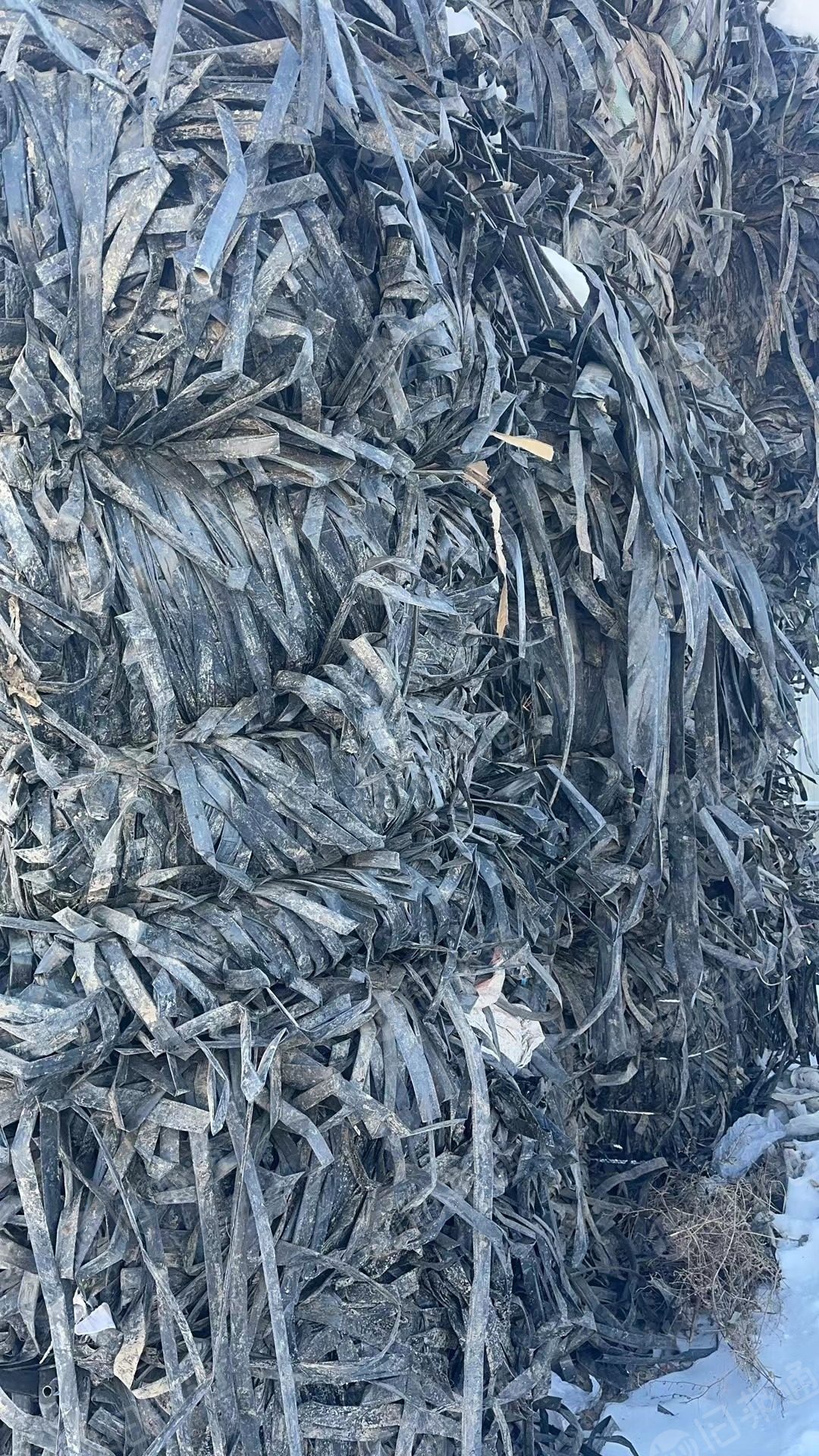 杂膜压包料,现货100吨,分拣好,可以直接上机;另也出售滴灌带,现货40吨,长期出售