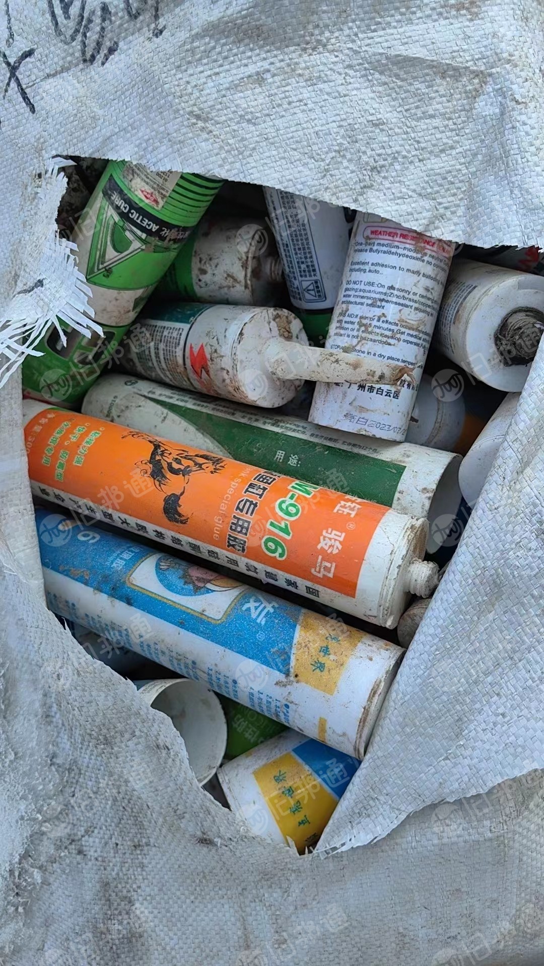 PE单胶管废料出售,现货6.8米一车