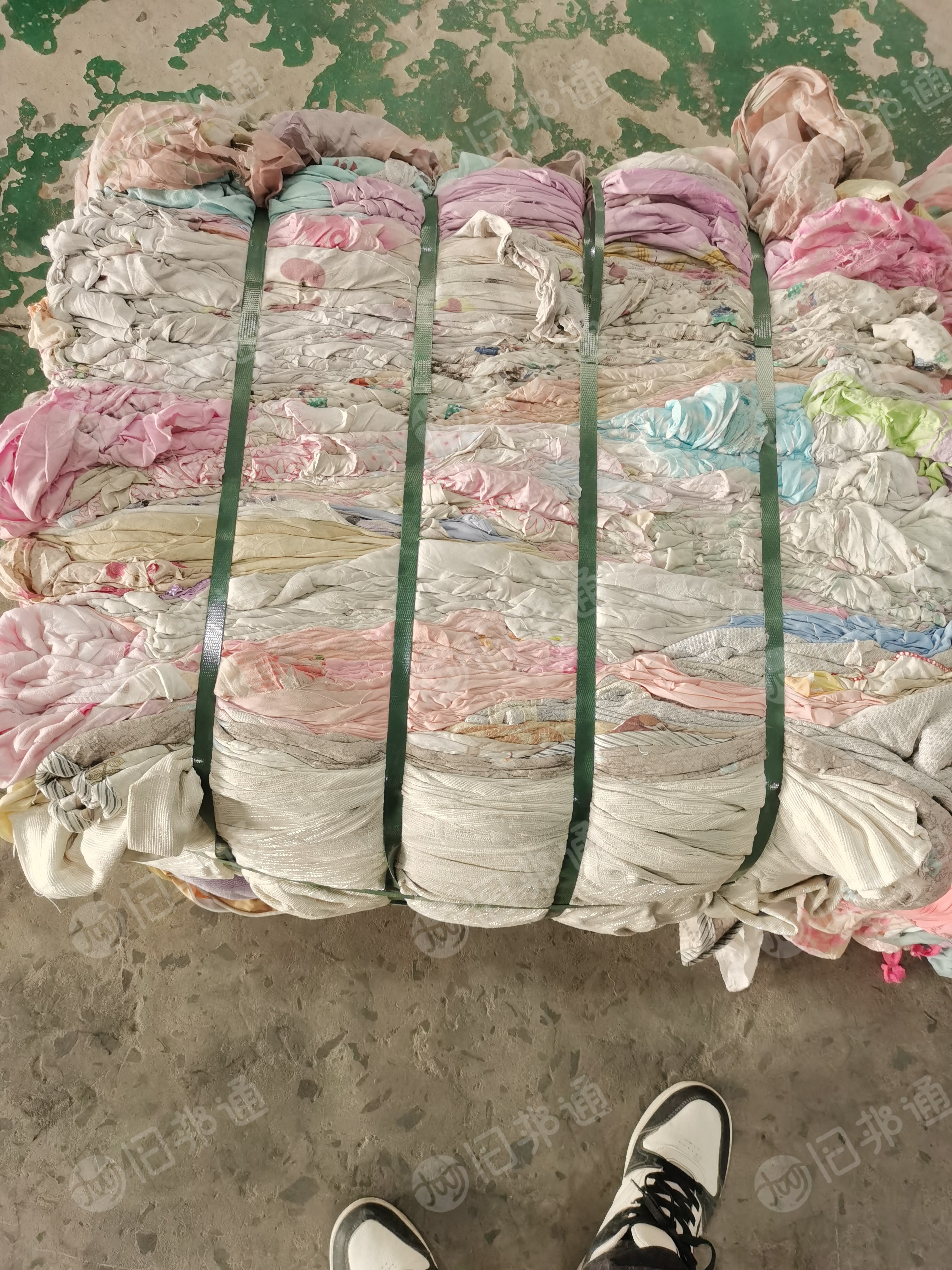 涤棉床单被罩压好包大量供应,现货30吨